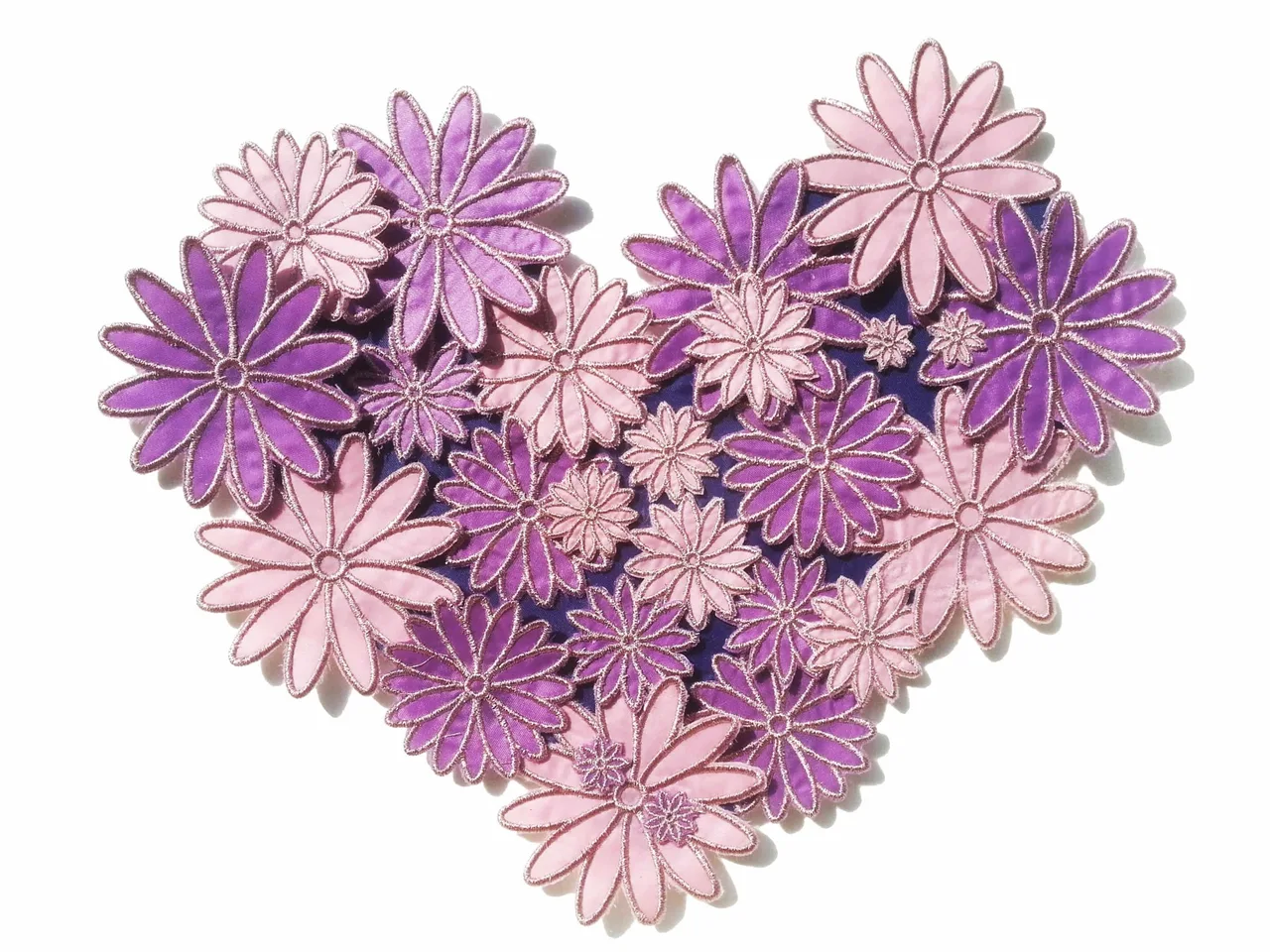 heart3, 43×47cm, Mixed media